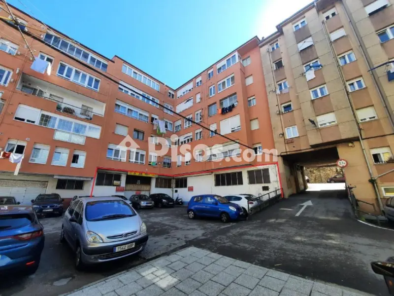 Local comercial en calle de la Madre Soledad, 20
